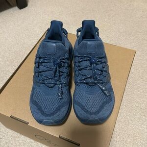 IVY PARK X ULTRABOOST OG 'RODEO - NIGHT MARINE Sz 7.5 Mens = 8.5 women’s
